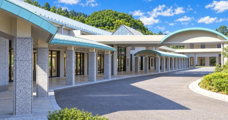 愛川聖苑の外観